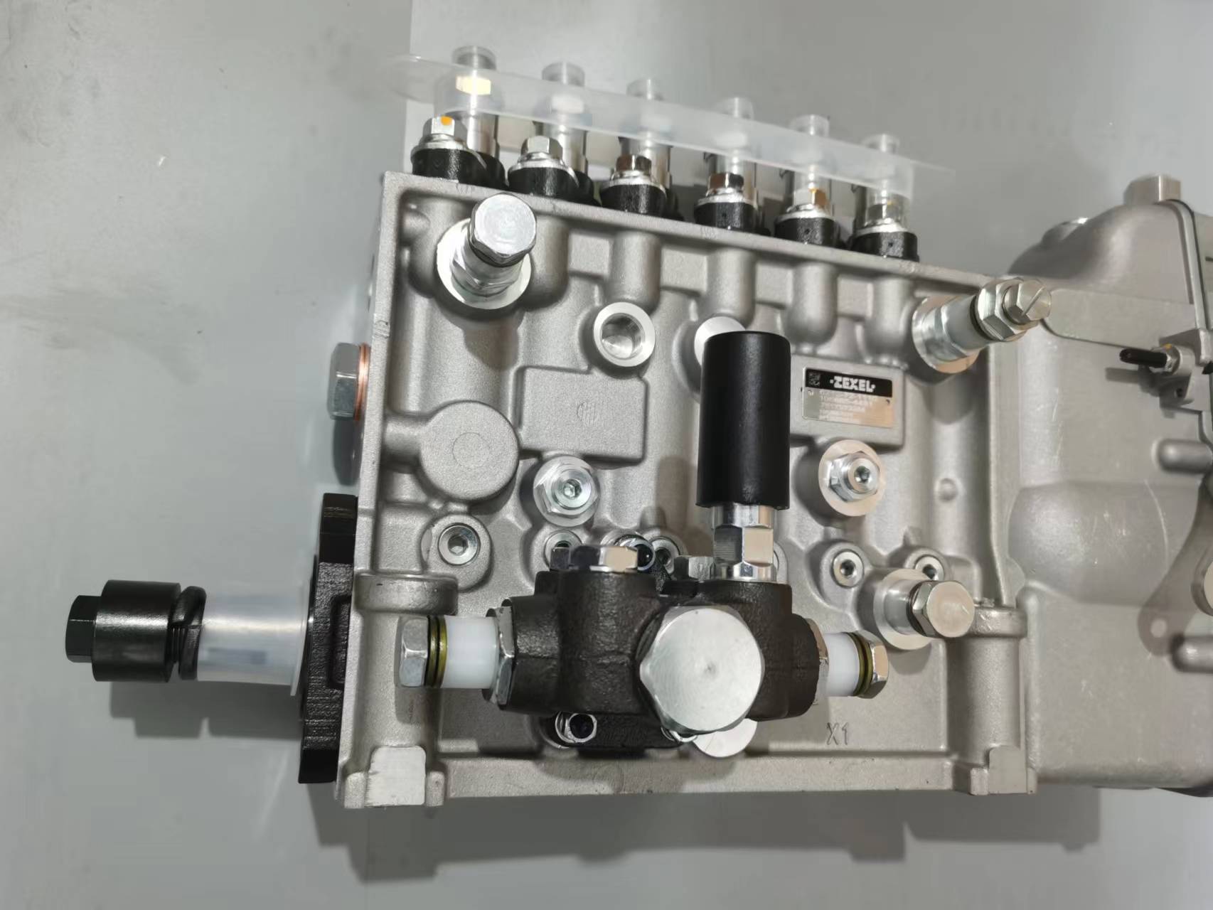 适用于小松 6D170E-2 发动机和 D375 推土机的燃油喷射泵总成 6162-75-2160 / 106682-9551