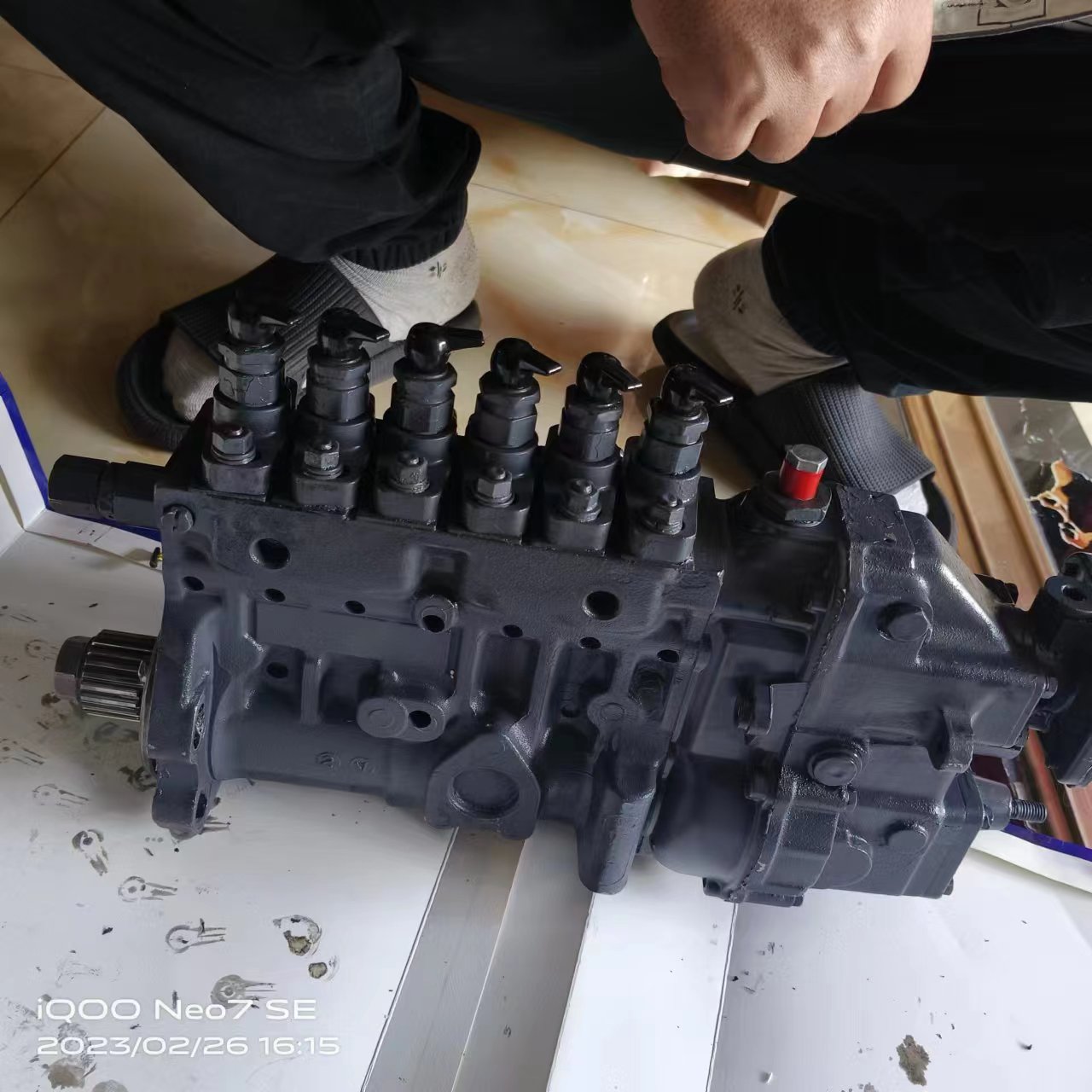 Fuel Injection Pump 6222-73-1110 / 09200-1171 for Komatsu PC200-7 and PC300-6 Excavators