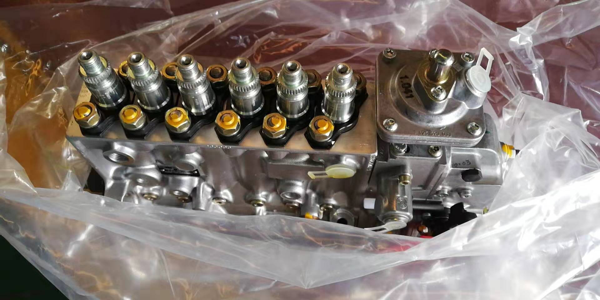 Fuel Injection Pump 6222-73-1111 for Komatsu PC300-6, PC360-6 Excavators, 6D108 Engine