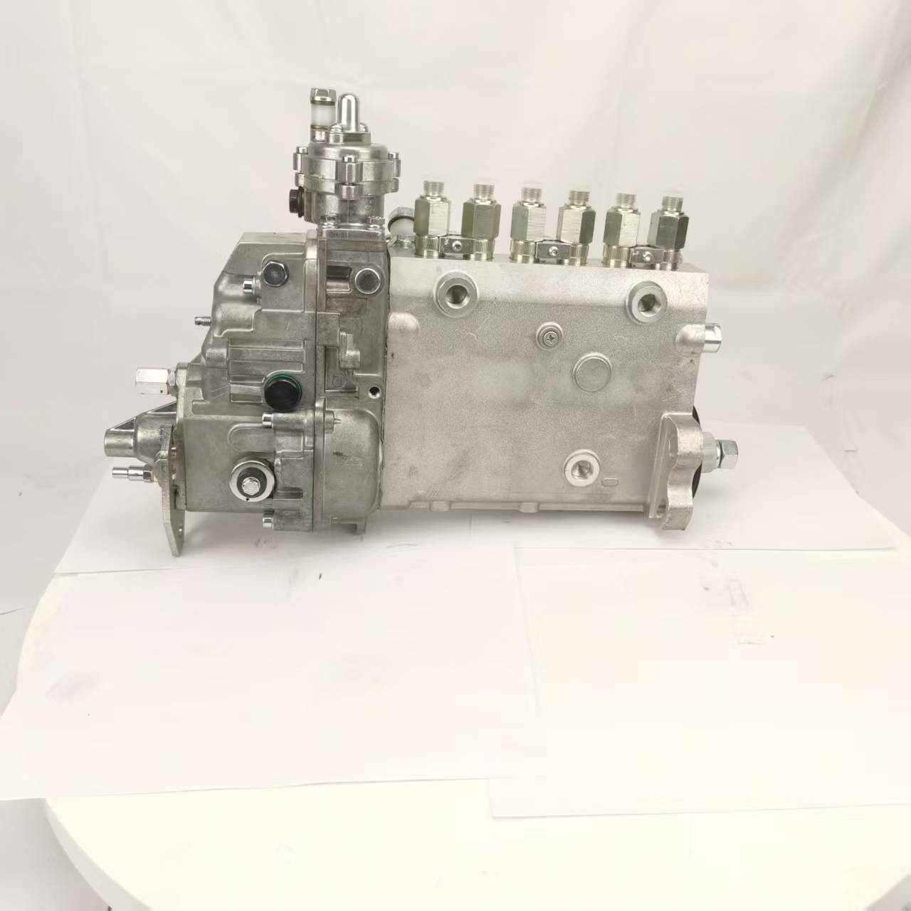适用于小松6D102发动机的燃油喷射泵总成6738-71-1210，PC200-7、PC220-7挖掘机备件