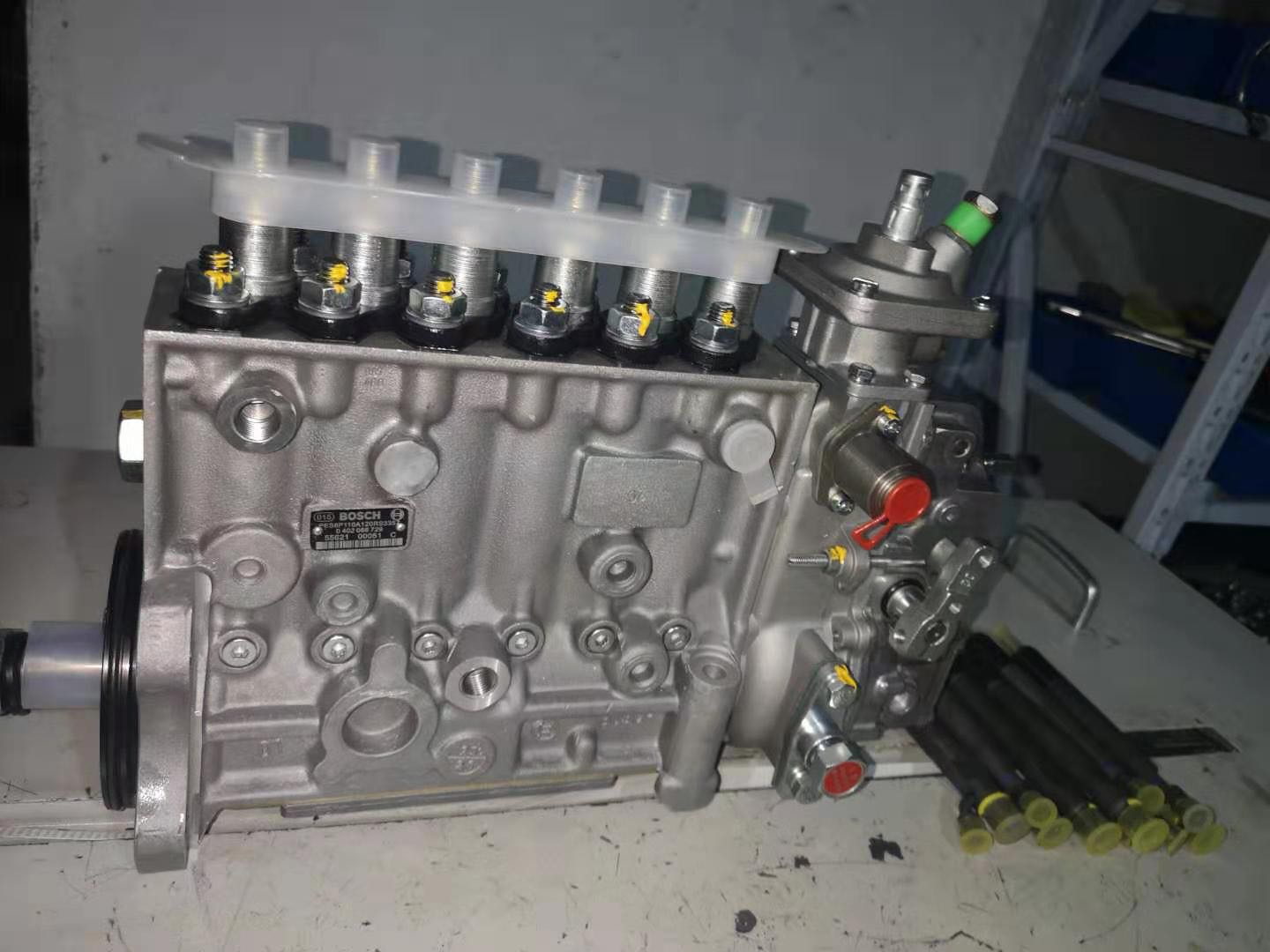小松PC360-7发动机燃油喷射泵总成，型号：6P110A120RS3431