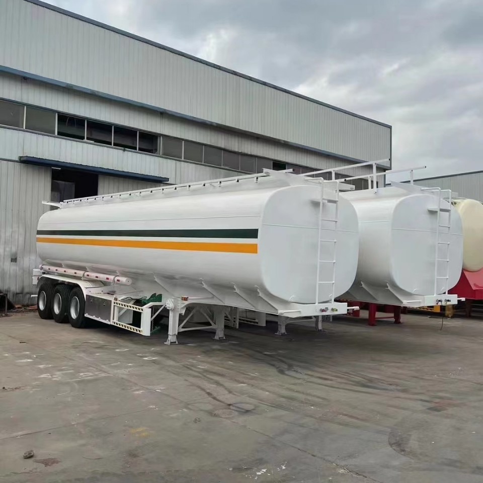 3-Axle Large-Capacity Aluminum Fuel Tank Semi-Trailer/