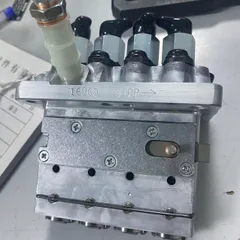 适用于久保田V1305 V1505发动机的燃油喷射泵16060-51013