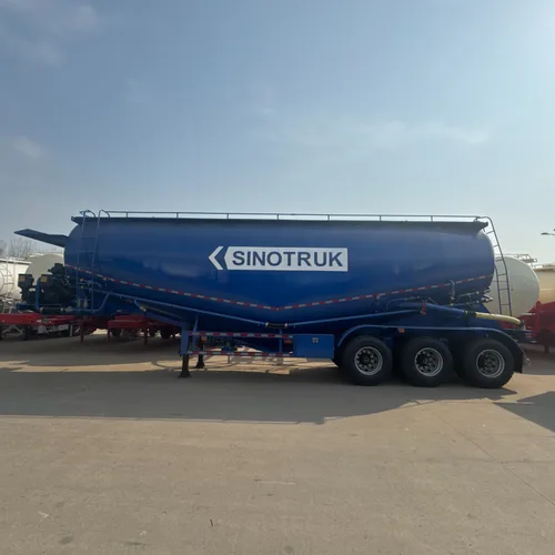 SINOTRUK 3-Axle Dry Bulk Cement/Powder Tank Semi-Trailer