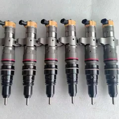 适用于卡特彼勒C9发动机的267-3360燃油喷射器，也适用于325C和328C挖掘机。