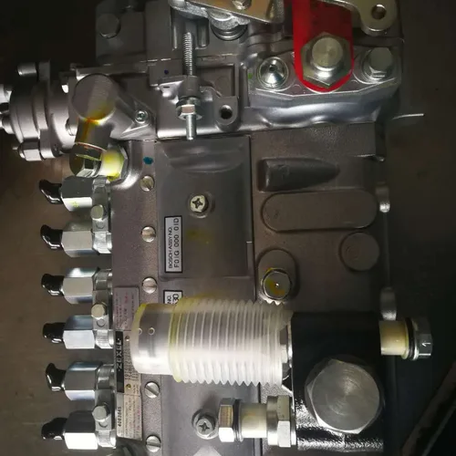 Fuel Injection Pump Assembly 6217-71-1130 / 094000-0451 for Komatsu SA6D140E-3 Engine