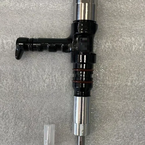 适用于配备 SAA12V140E-3 发动机的小松 PC2000-8 的燃油喷射器 6219-11-3100（Denso 095000-6280）