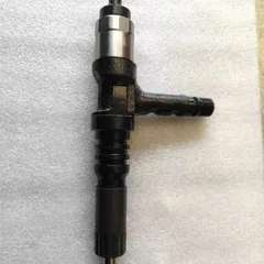 适用于配备 SAA12V140E-3 发动机的小松 PC2000-8 的燃油喷射器 6219-11-3100（Denso 095000-6280）