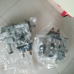 适用于配备 6D140-5 发动机的小松 PC650-8、PC700-8 挖掘机和 D155AX-6 推土机的燃油喷射泵总成 6261-71-1110