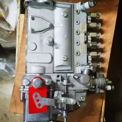 适用于小松PC270-7挖掘机和SAA6D102E-2发动机的燃油喷射泵6742-71-1110