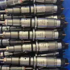 Fuel Injector Assembly 6754-11-3011 for Komatsu PC270-8, PC210-10M0 Excavators
