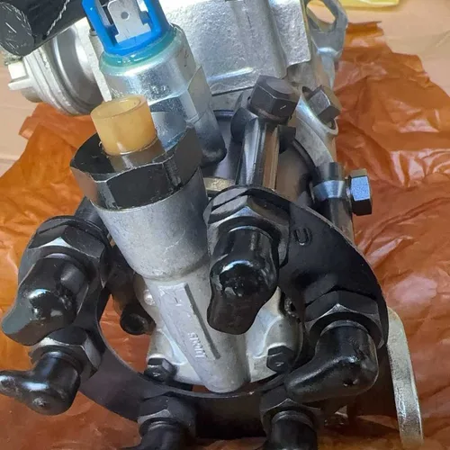 适用于珀金斯 1006-6TW / T6.60CCGR 发动机的燃油喷射泵总成 8521A823G (2643M123)