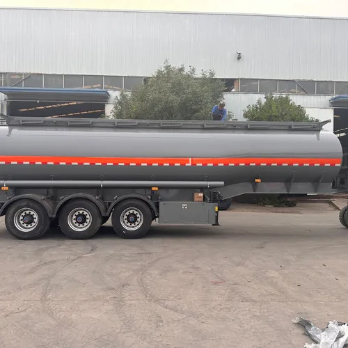 3-Axle CIS Standard Fuel Tank Semi-Trailer