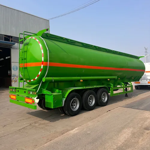3-Axle Liquid Fuel/Oil Tank Semi-Trailer