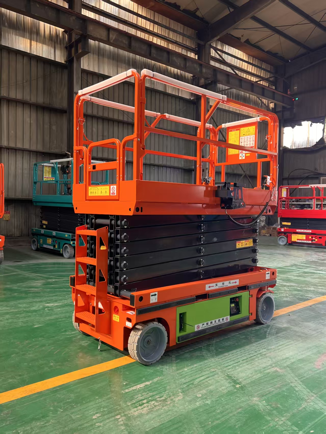 6-12m Self‑propelled Scissor Lift
