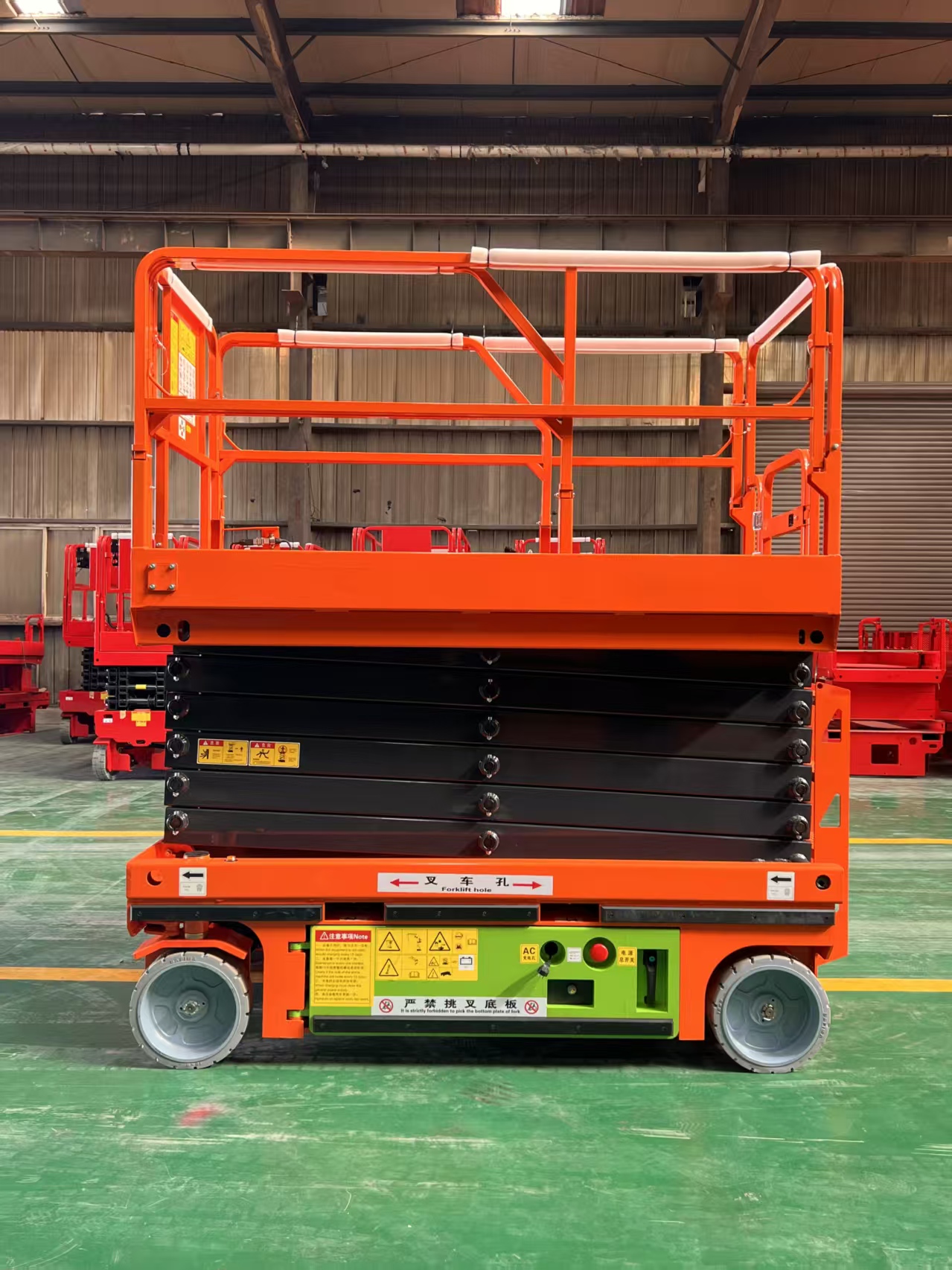 6-12m Self‑propelled Scissor Lift