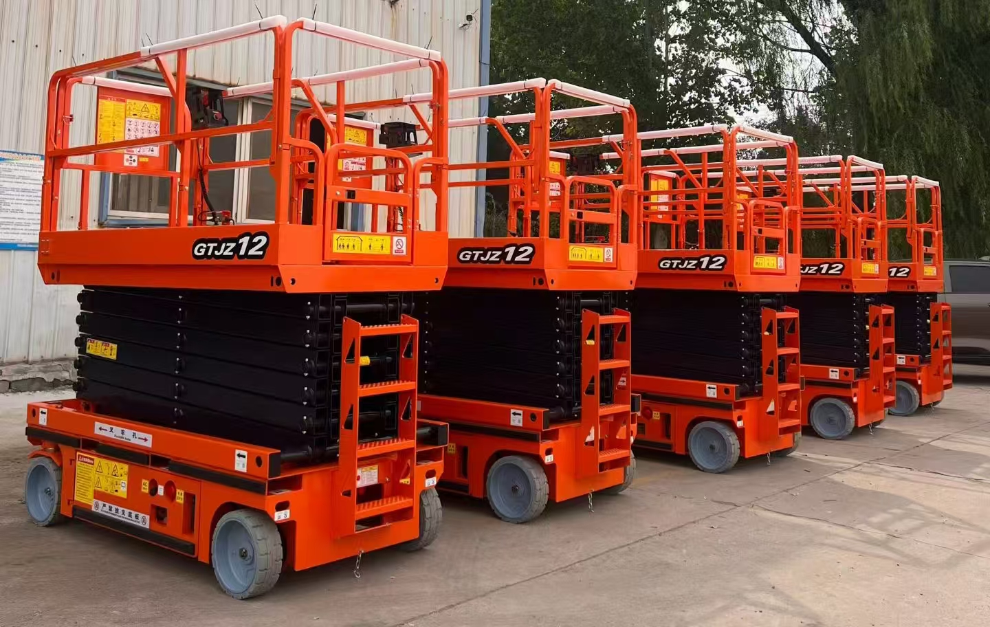 6-12m Self‑propelled Scissor Lift