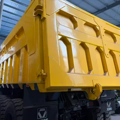 矿用自卸车