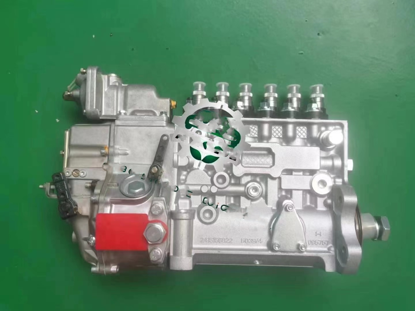 Fuel Injection Pump Assembly 0402736883 (P7100) for Cummins 6B5.9 / 6BT5.9 Engine