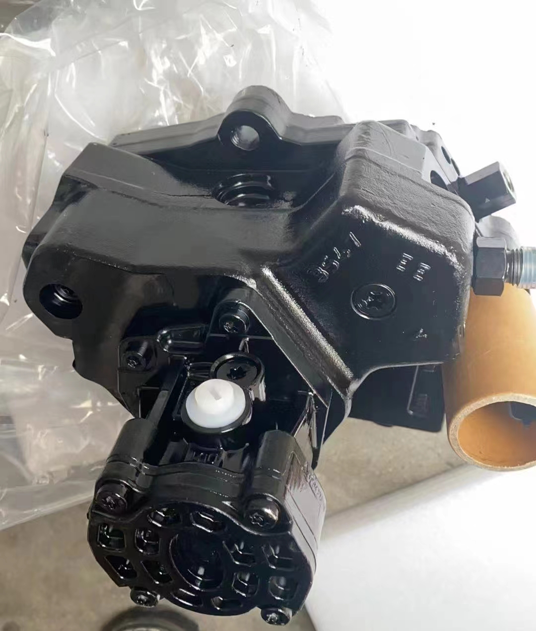 Electronic Unit Pump EUP 0421890033 for DEUTZ BF6M1013 Volvo D7D Engine