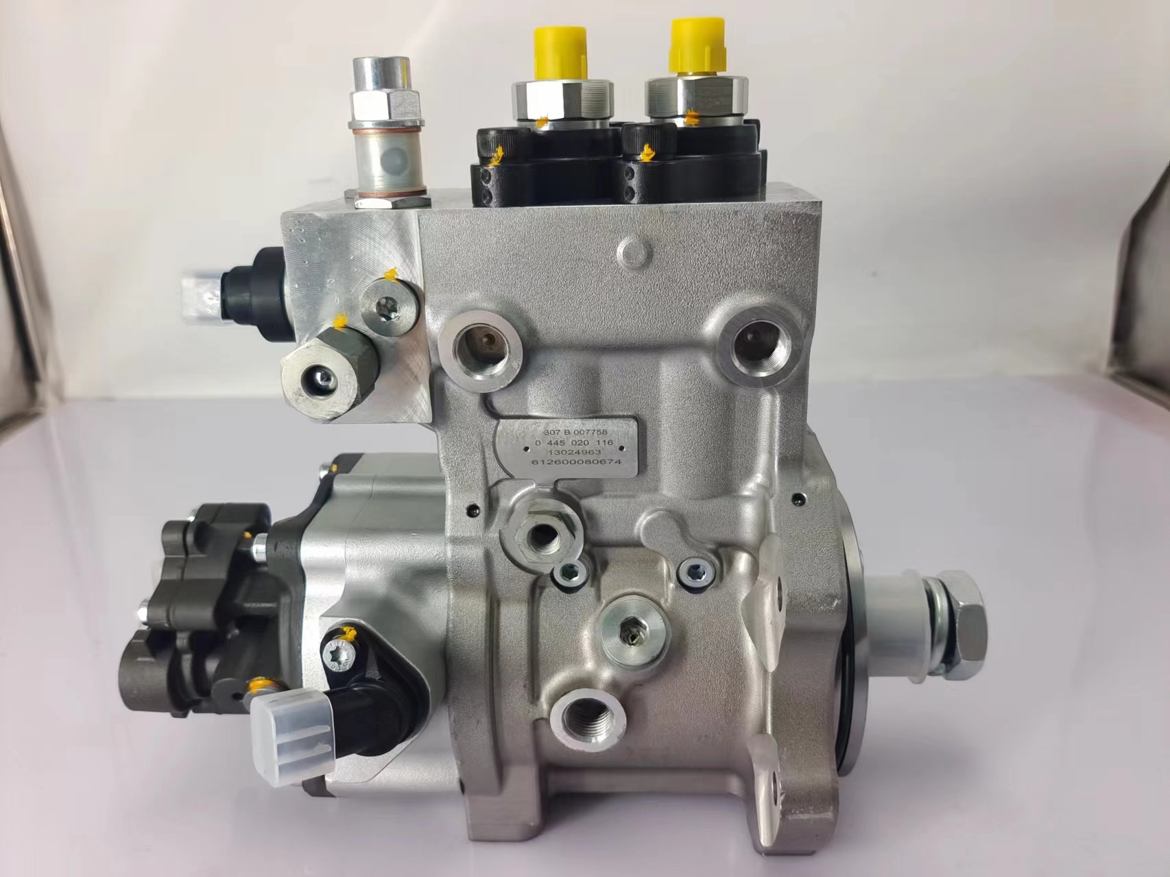 Common Rail Fuel Pump 0445020126 3005275C1 for Navistar Maxxforce 11 13