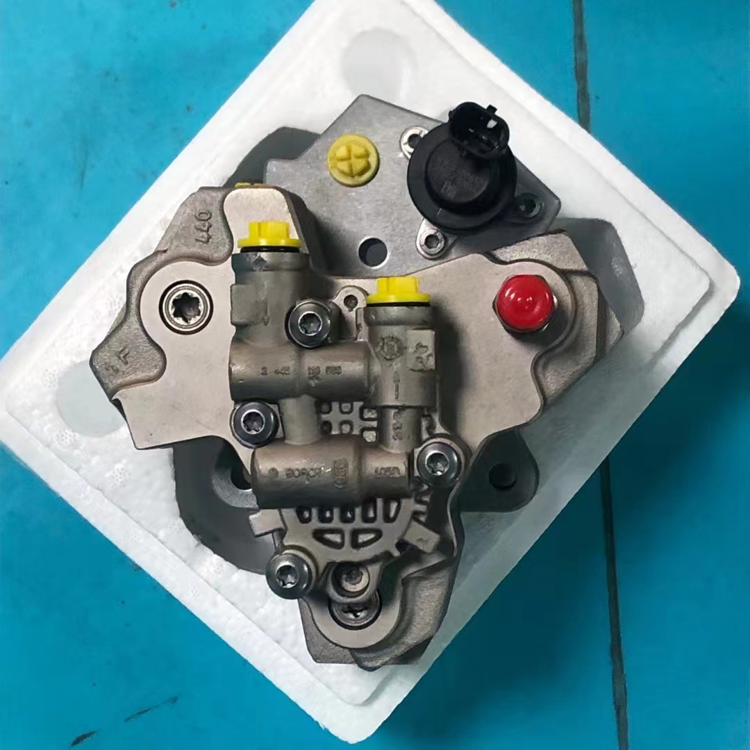 Common Rail Fuel Pump 0445020175 for Cummins QSB6.7 Iveco EuroCargo