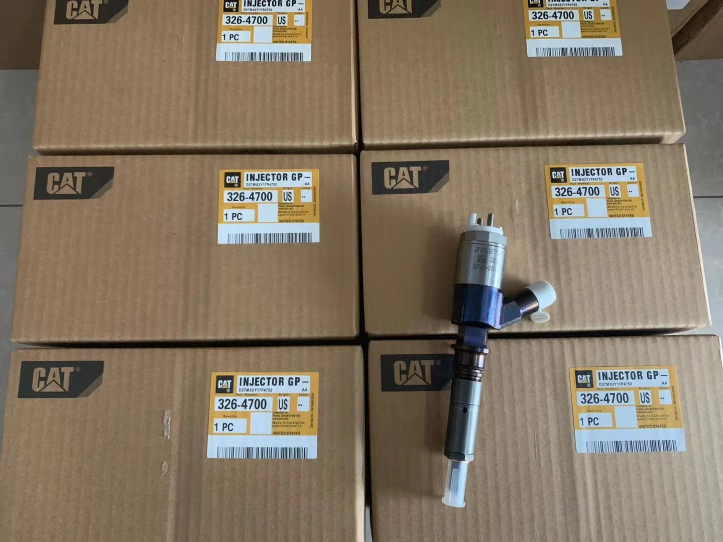 Fuel Injector Assembly 326-4700 (3264700) for Caterpillar Excavators 320D, 320DL, 320D FM with C6 / C6.4 Engine