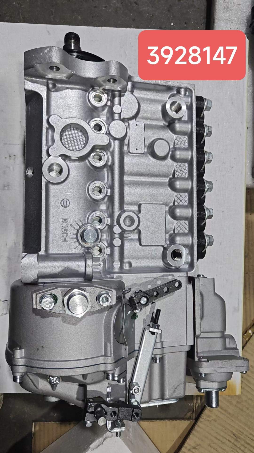 Fuel Injection Pump Assembly 3934242 / 0402736867 for Cummins 6B5.9 / 6BT5.9 / 6BTAA Engines