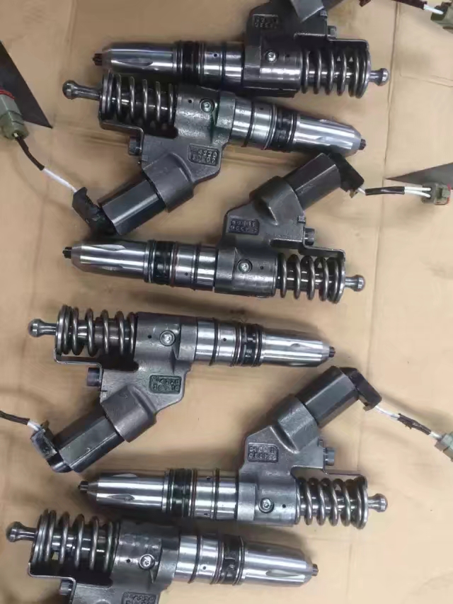 Fuel Injector 4026222 for Cummins M11 ISM11 QSM11 Engine