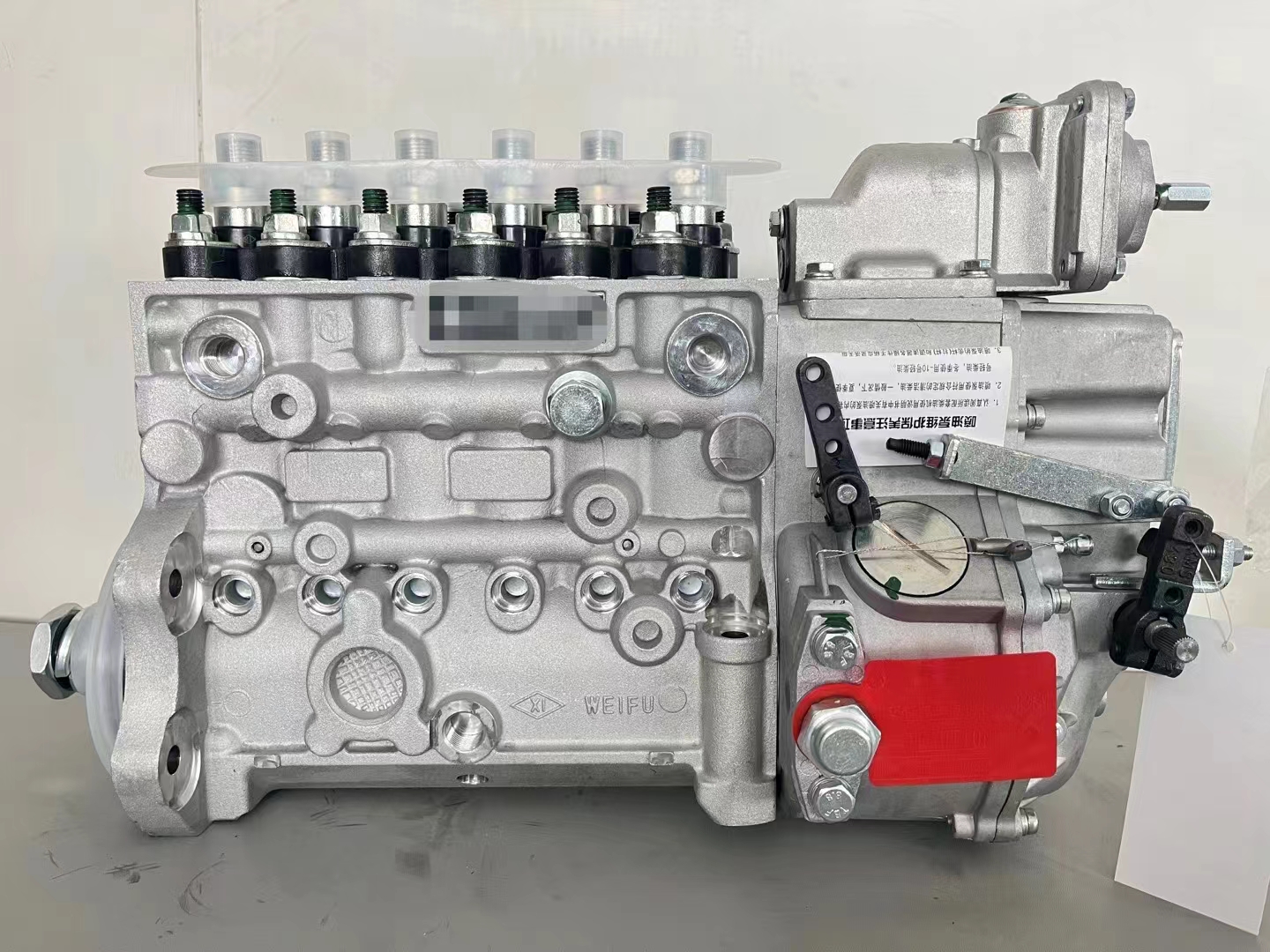 适用于康明斯 6LTAA8.9 / 6L8.9 发动机的燃油喷射泵总成 5301583 (6PH163)