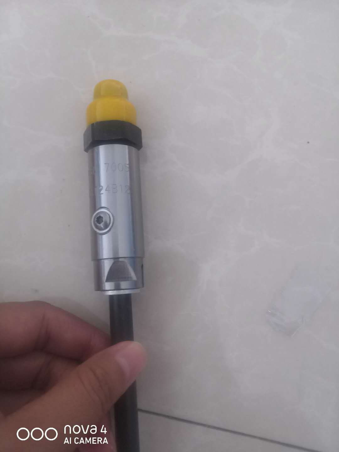 Fuel Injector 8N7005 (8N-7005) for Caterpillar 3304, 3306, 3406/B/C Engines