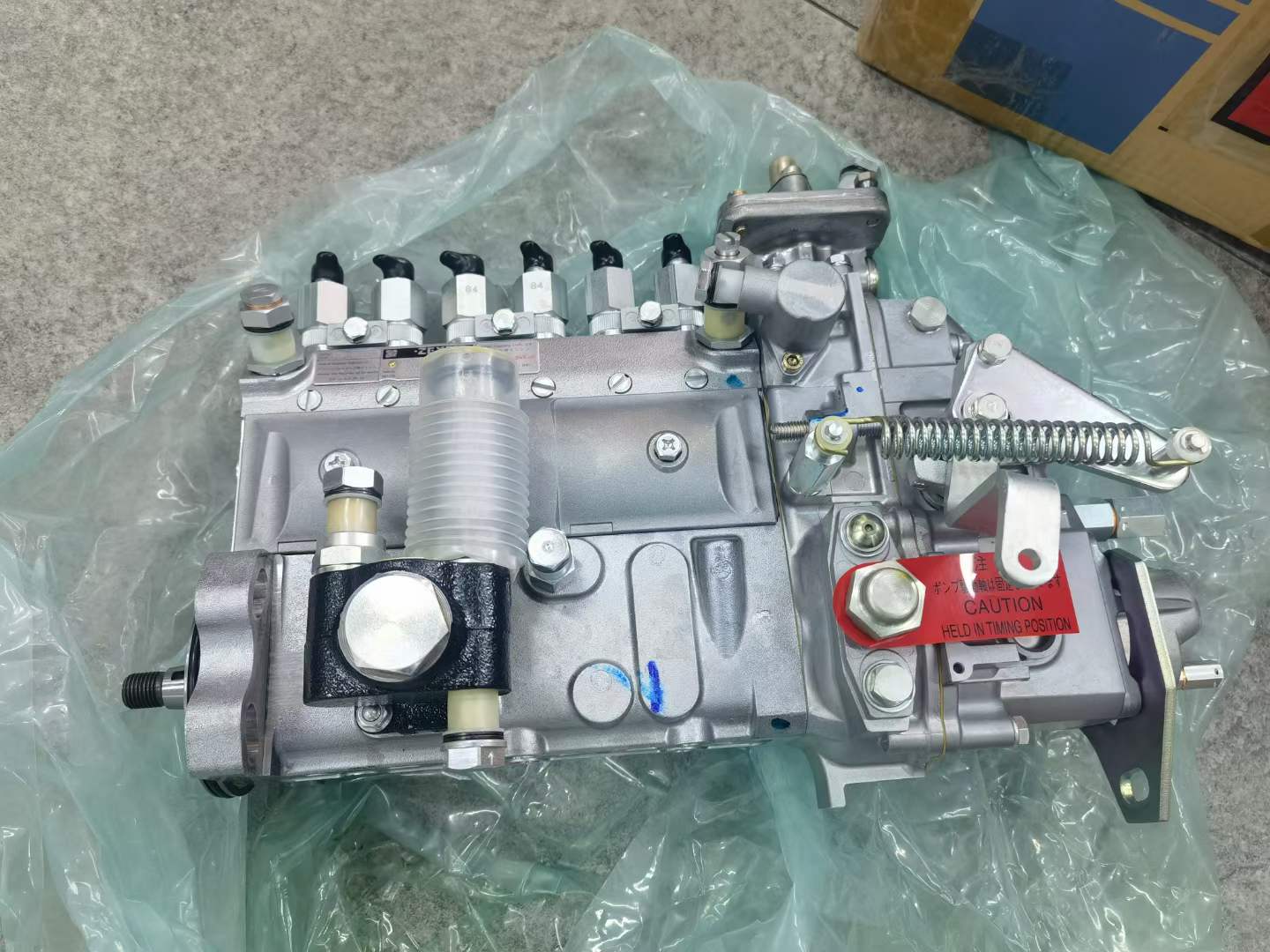 Fuel Injection Pump Assembly 6738-71-1520 (101609-3760) for Komatsu PC200-6 with 6D102 Engine
