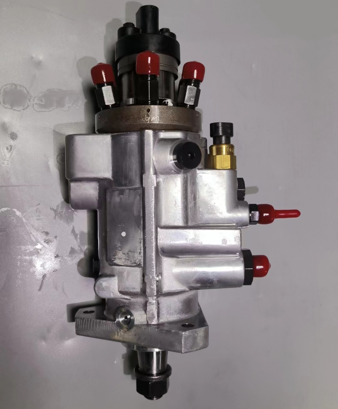 Fuel Injection Pump RE557897 DE2635-6237 for John Deere 6068 Engine 7420 200CLC 9470STS