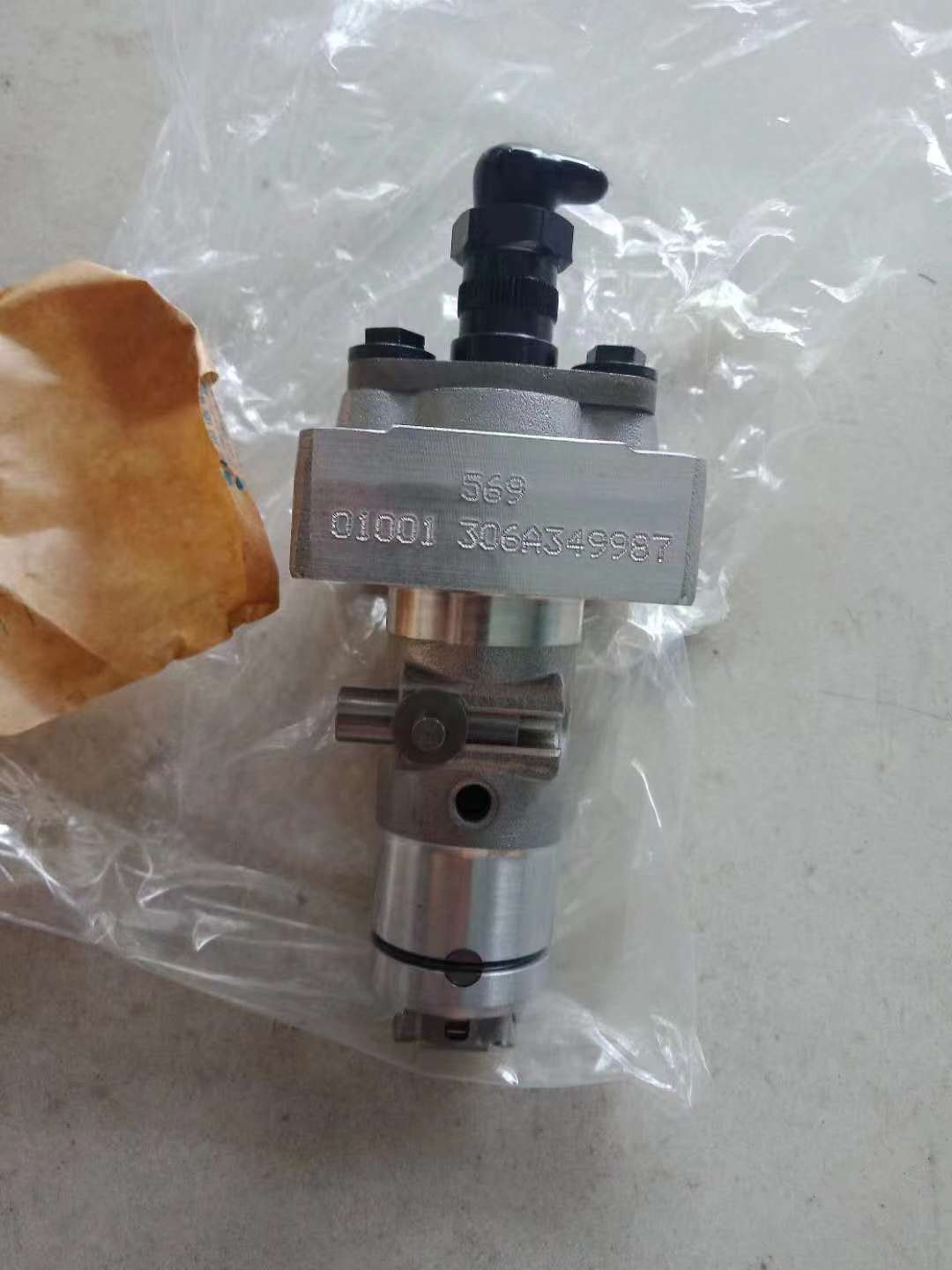 Unit Pump / Fuel Injection Pump for Isuzu 4LE2XCUA / 4LE2 Engine, fits Kobelco SK75-8, SK70SR, Sany SY75, Hitachi ZX85