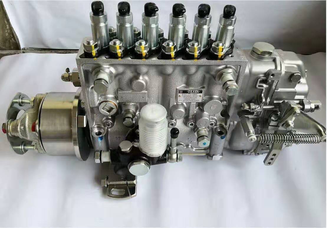 Fuel Injection Pump 6151-71-1440 for Komatsu WA450-3 Wheel Loader, S6D125-1/SA6D125E Diesel Engine, 6-Cylinder In-line Mechanical Pump Assembly.