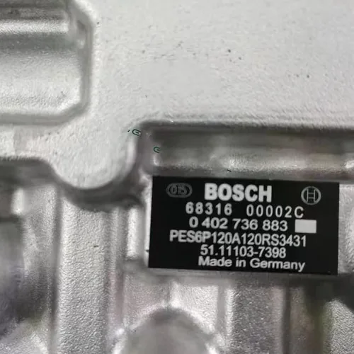Fuel Injection Pump Assembly 0402736883 (P7100) for Cummins 6B5.9 / 6BT5.9 Engine