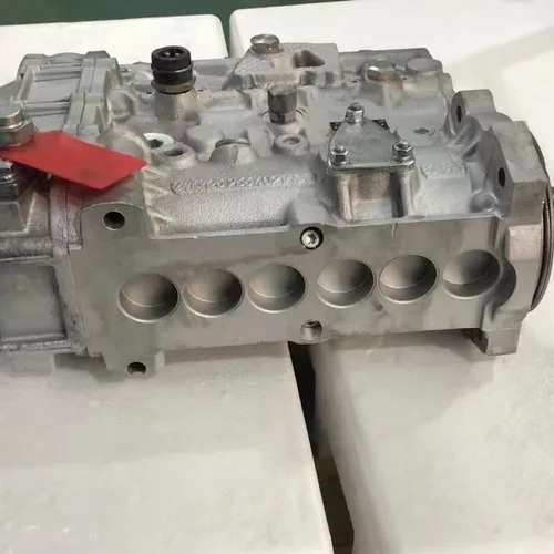 Fuel Injection Unit Pump 0421890033 for DEUTZ 1015/2015 Engine Volvo Renault Heavy Duty