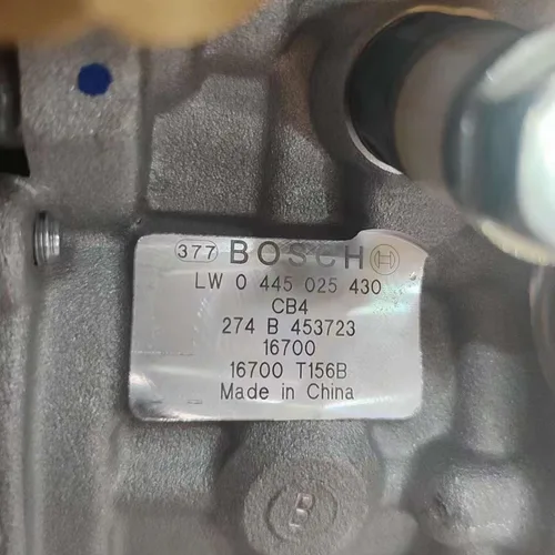 适用于日产 ZD30 Navara D40 的共轨燃油泵 0445025430 16700‑T156B