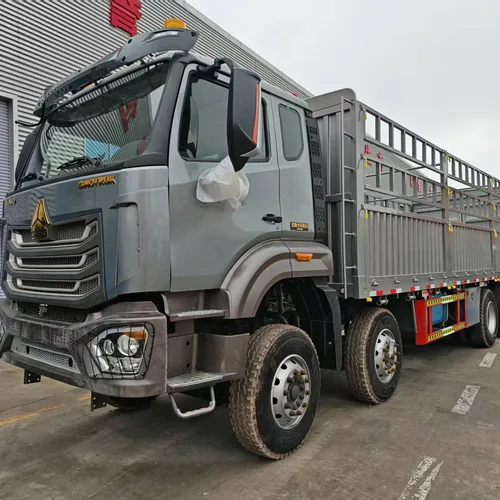 HOWO 8×4 Stake Body Cargo Truck 371-430HP Euro2/Euro3 for Africa Fruit & Bulk Goods Transport