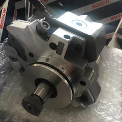 适用于小松PC200-8（6D107）的手动引油泵6754-71-7200和共轨燃油泵总成
