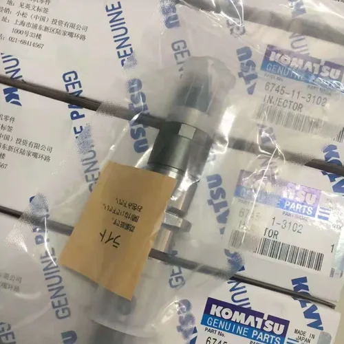 Fuel Injector Assembly 6754-11-3010, 6754-11-3100, 6754-11-3102 for Komatsu PC200-8, PC240-8, PC270-8 Excavator
