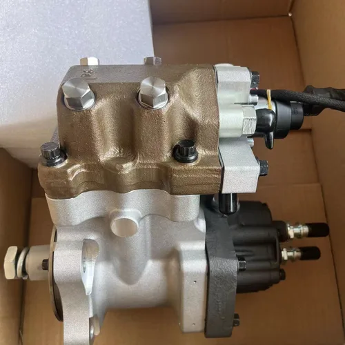 适用于小松PC360-8、PC300-8、PC350-8发动机的燃油喷射泵6745-71-1170，发动机型号为SAA6D114E-3