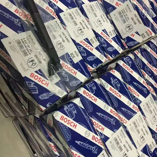 适用于小松PC60-7挖掘机4D95LE发动机的燃油喷射器总成6204-11-3100