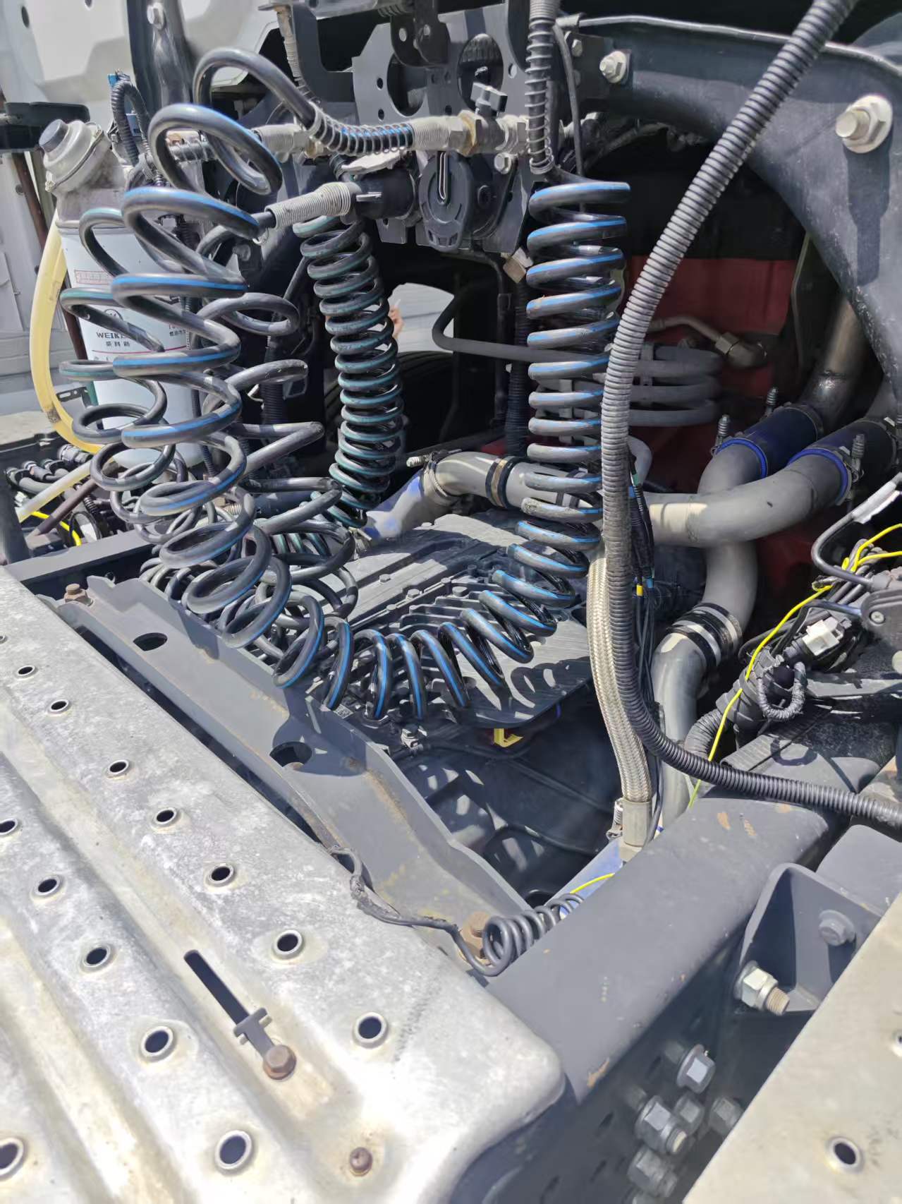 Used JAC K7 4×2 Tractor Head, 510HP Cummins Engine, ZF Auto Gearbox + Retarder, Air Suspension