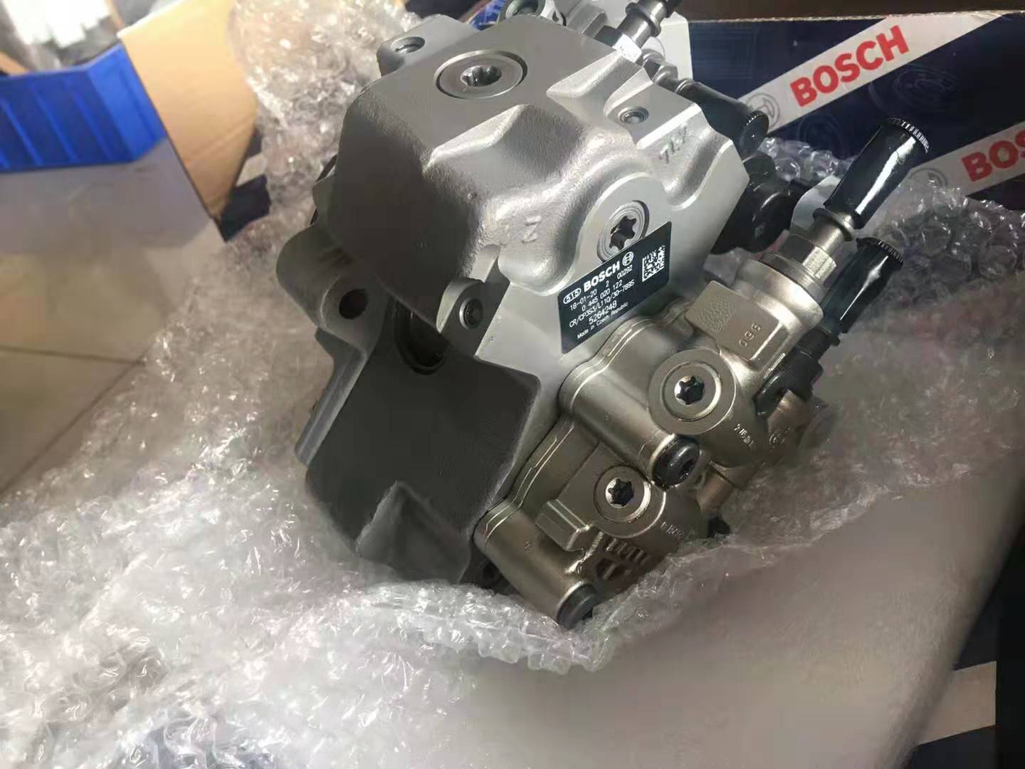 适用于小松PC200-8（6D107）的手动引油泵6754-71-7200和共轨燃油泵总成