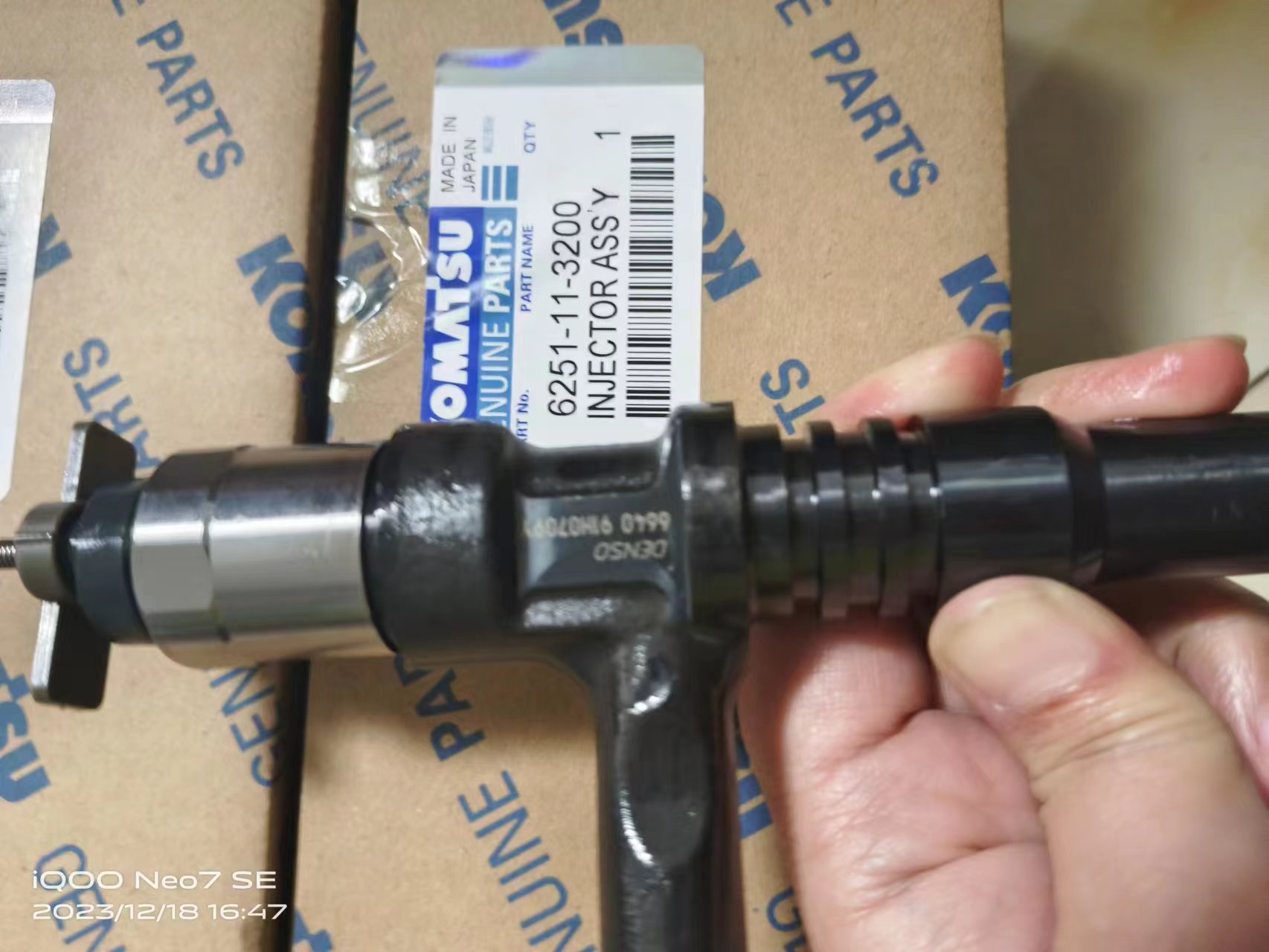 适用于小松PC400-8 PC450-8、发动机SAA6D125E-5的燃油喷射器总成6251-11-3200 (095000-6640)