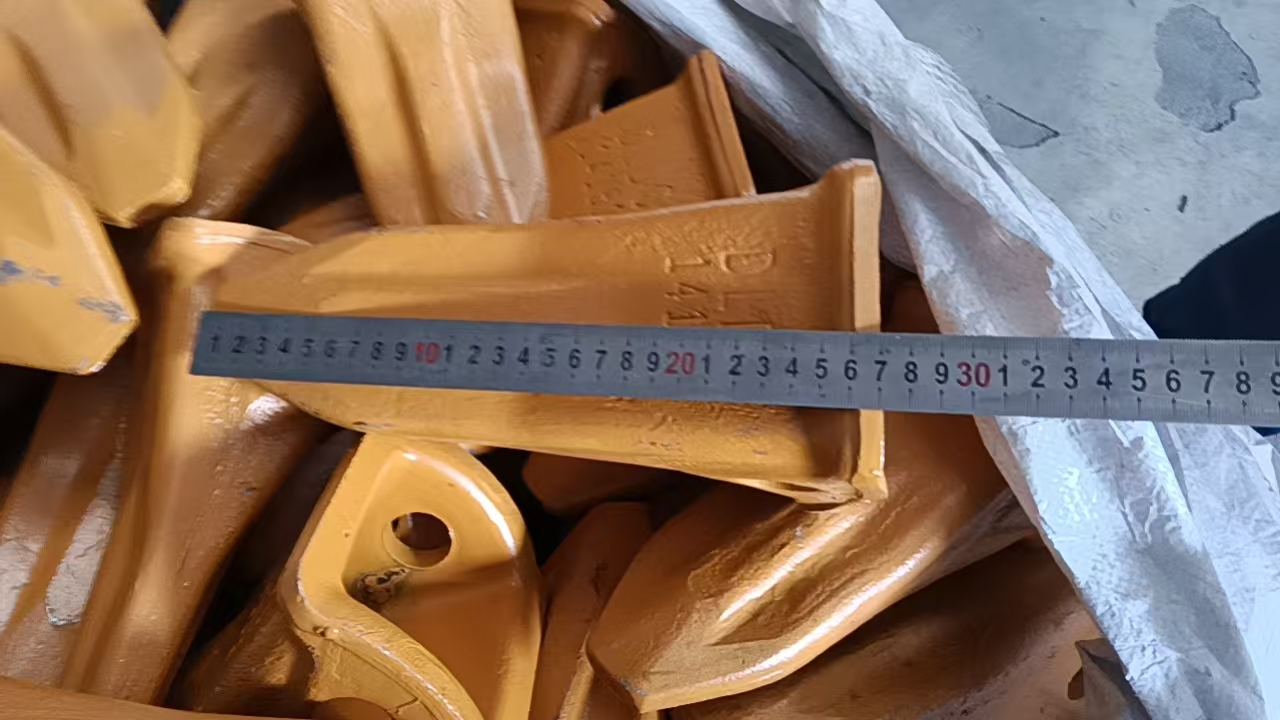 Diente de cucharón OEM n.° 207-70-14151RC para excavadora Komatsu PC300, fabricante