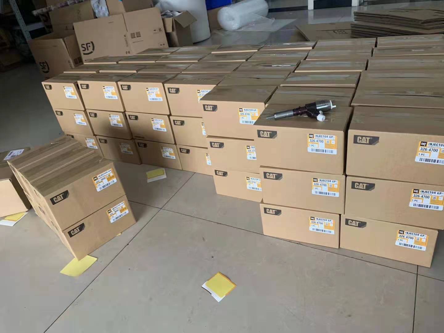 CAT C6.4 Electronic Fuel Injection Engine Injector Assembly Part No.: 326-4700, interchangeable with 10R-7675 & 32F61-00062