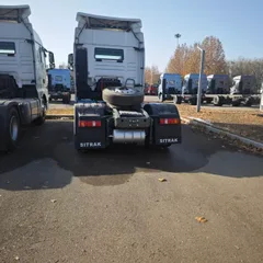 New Diesel SITRAK Logistics Tractor Truck 4X2 SINOTRUK Manual Transmission South America Central Asia 13L Engine 31-40T Load