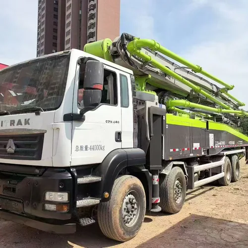 Zoomlion Sitrak 56-meter concrete pump truck made in 2020